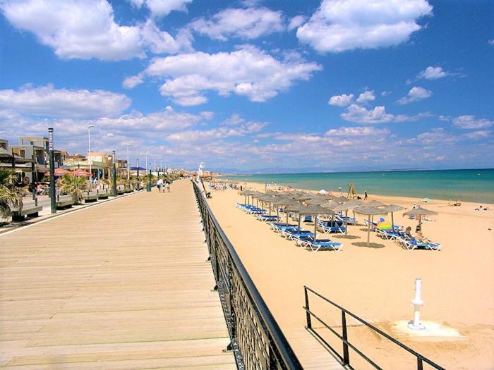 Apartment With Pool, Sea Views & Balcony Less Than 10Min Walk To La Mata Beach! Torrevieja Exterior photo