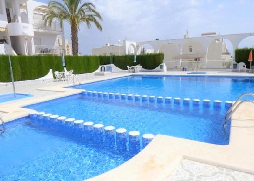 Apartment With Pool, Sea Views & Balcony Less Than 10Min Walk To La Mata Beach! Torrevieja Exterior photo