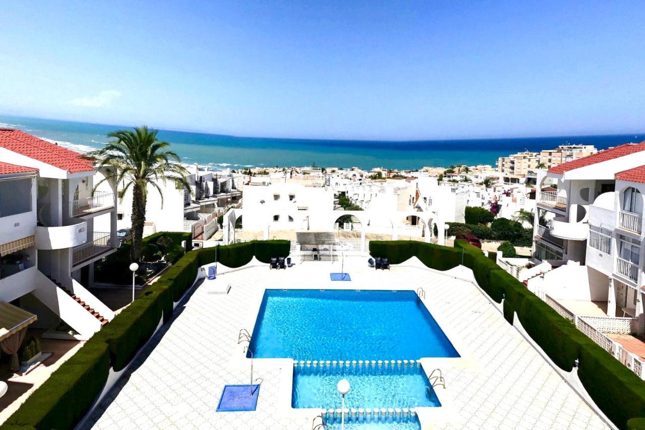 Apartment With Pool, Sea Views & Balcony Less Than 10Min Walk To La Mata Beach! Torrevieja Exterior photo